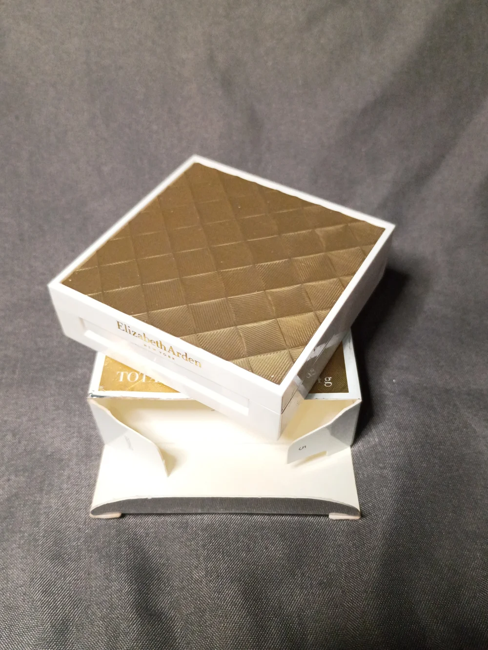 Elizabeth Arden Beautiful Color Eye Shadow Quad - Gold